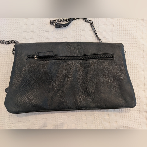 Black Purse - Picture 5 of 7